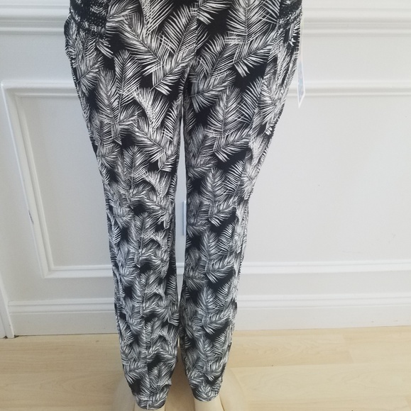 Straight leg pants - Picture 2 of 8